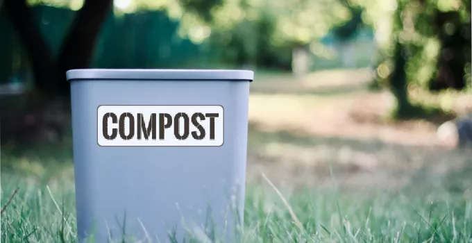 small compost bin for garden
